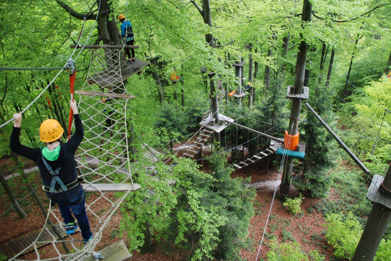 Waldhochseilpark am  Erlebnisberg Luisenh he  Mamilade 