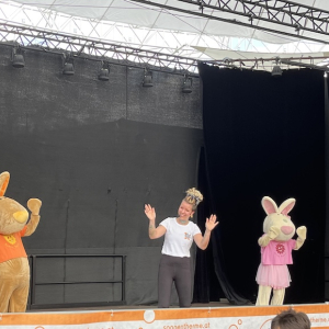 sonnentherme lutzmannsburg maskottchen sunny bunny show arena mamilade ausflugstipps