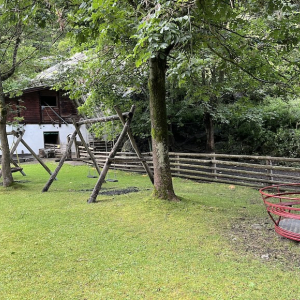 pirkers natur und biofamilienhotel aussenspielplatz mamilade ausflugstipps