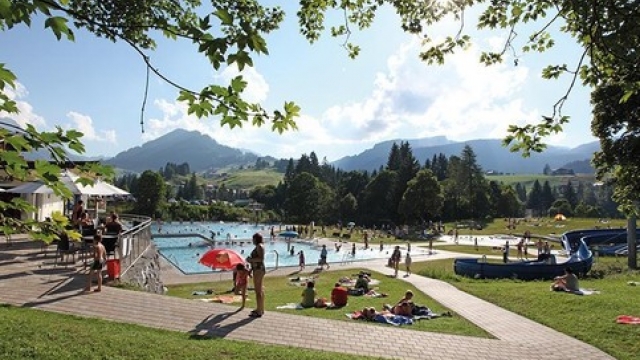 freibad riezlern kleinwalsertal ausflugstipp mamilade