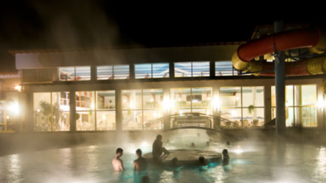 hallenbad bade insel tamsweg ausflugstipp mamilade