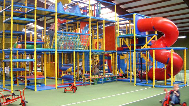 kidsworld sankt poelten indoorspielplatz ausflugstipp mamilade