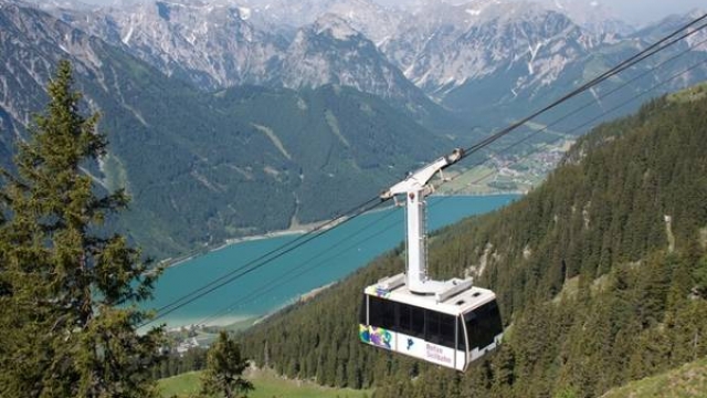 rofanseilbahn in maurach am achensee ausflugstipp mamilade